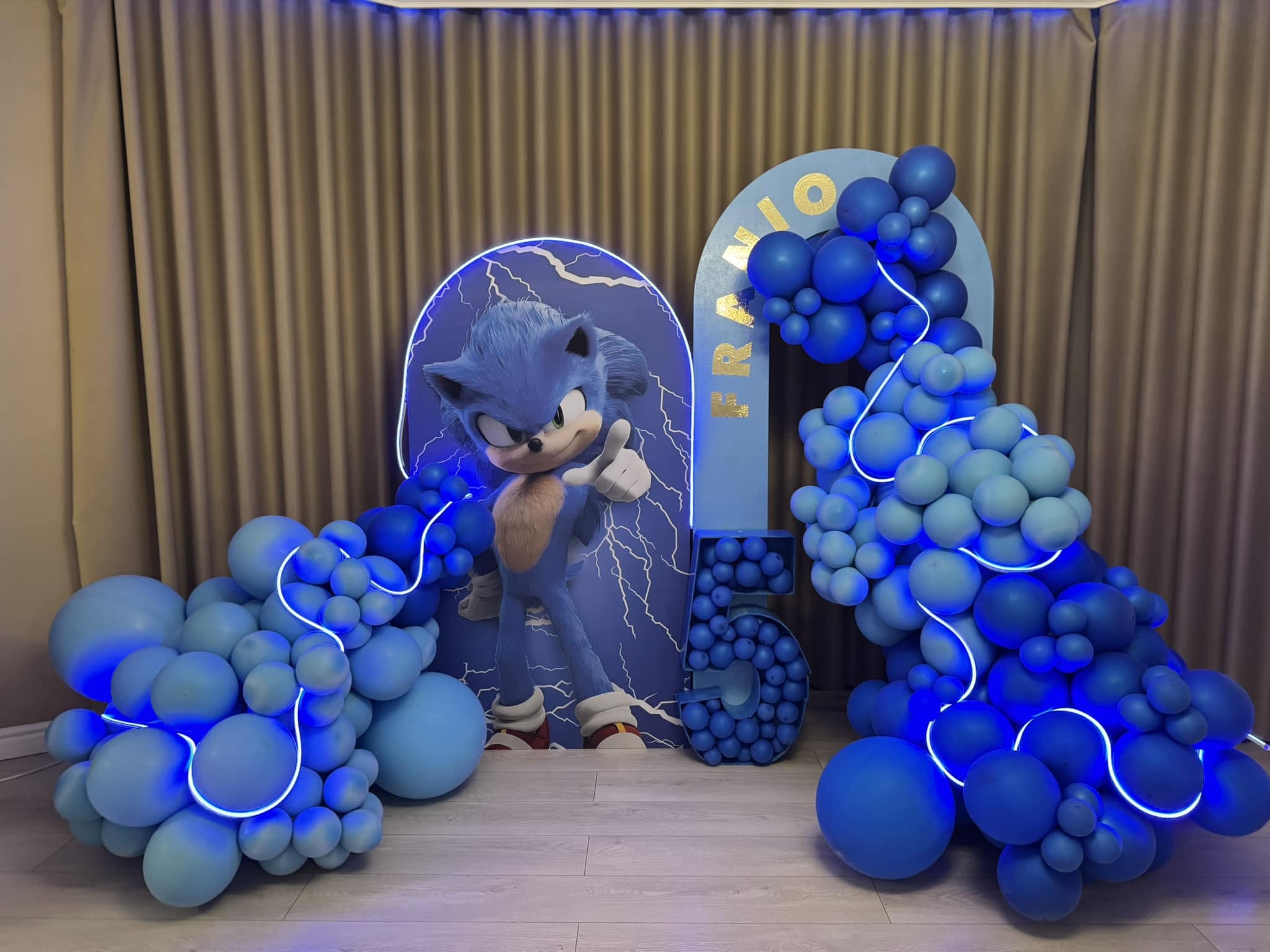Magic Ballooons